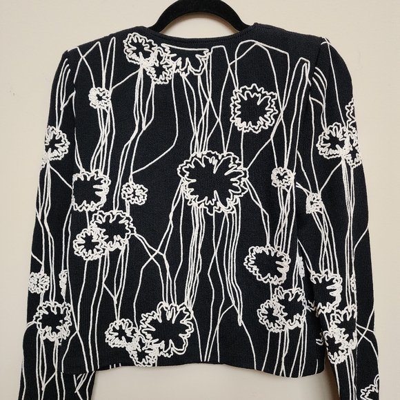 ST. John Collection RARE Cardigan Jacket - Picture 2 of 6